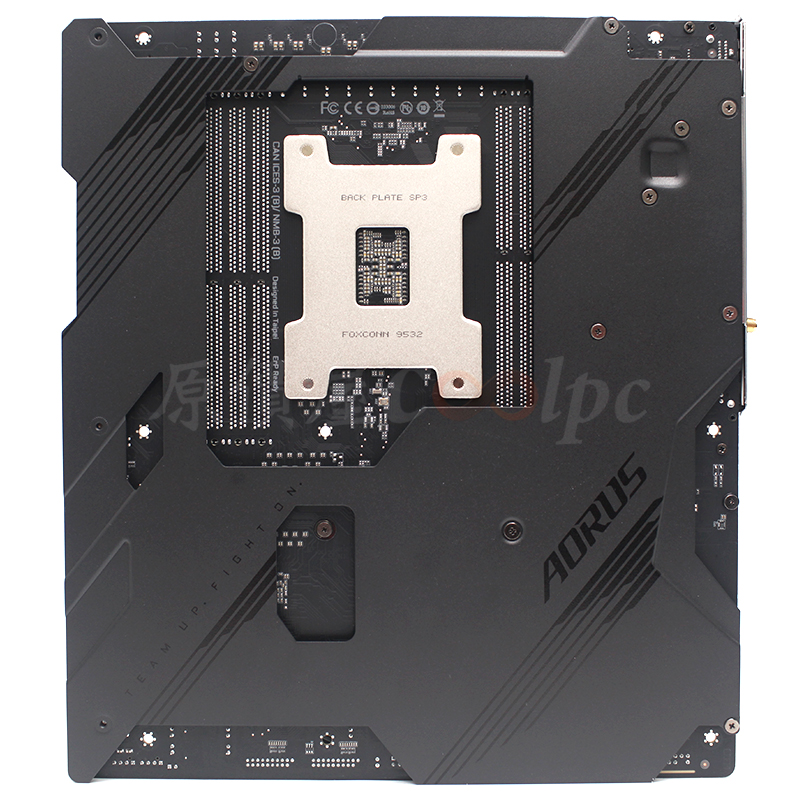 coolpc-TRX40-AORUS-58