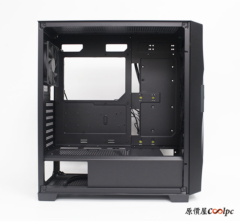 coolpc-antec-df700flux-21