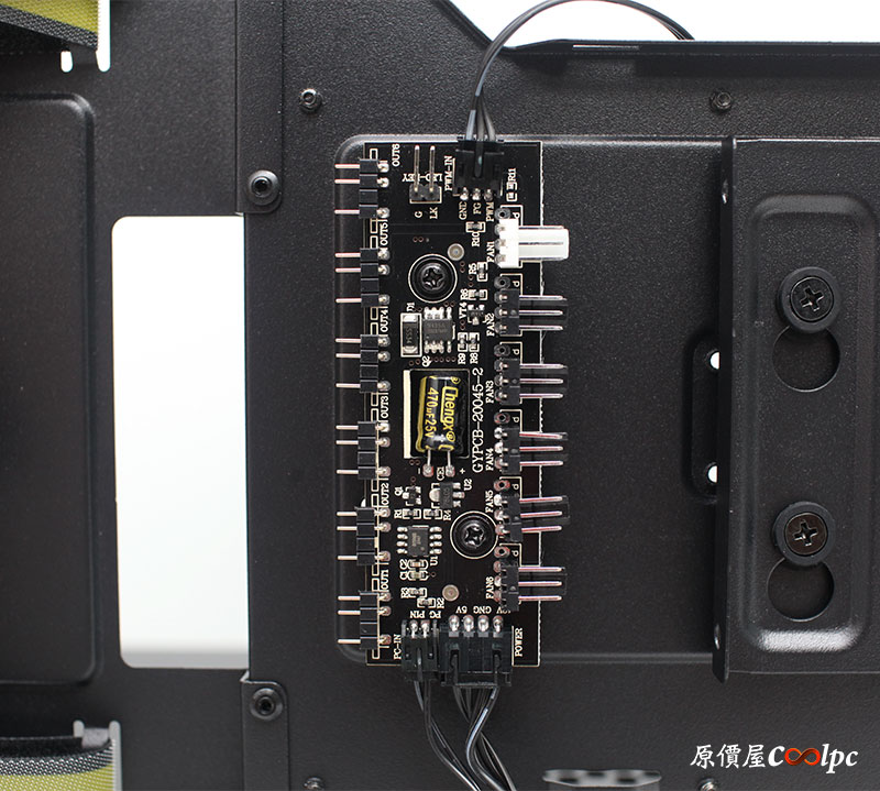 coolpc-antec-df700flux-35