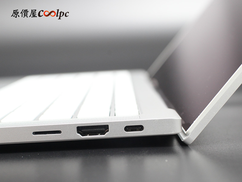 coolpc-razer-book-13-rz09-21