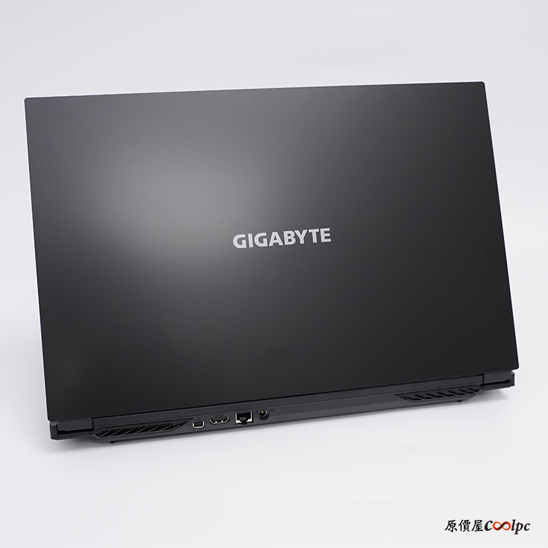 coolpc-gigabyte-g7-md-08
