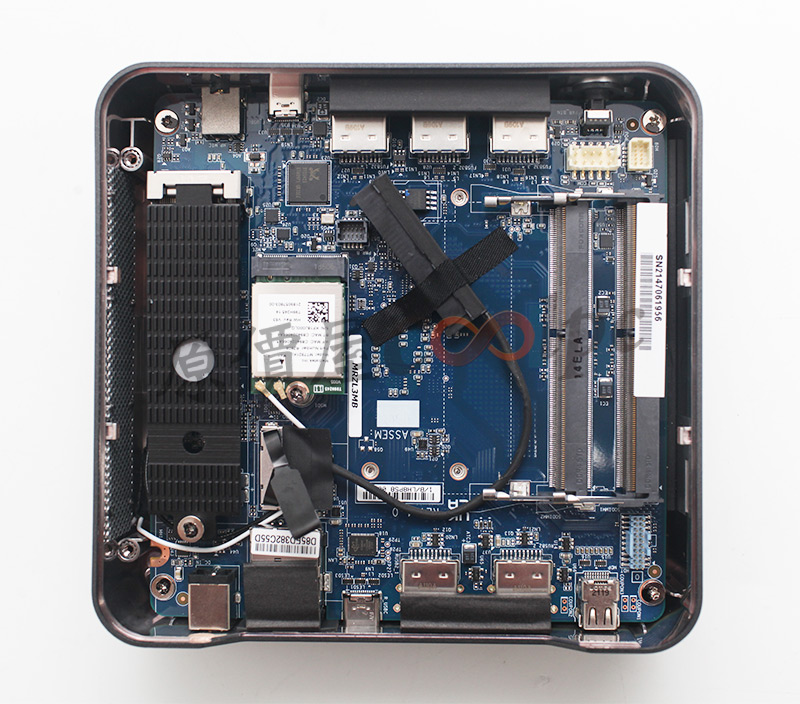 coolpc-gigabyte-bwus5300u-23