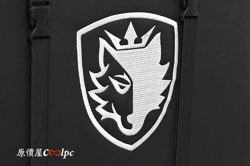 coolpc-sades-crux-12