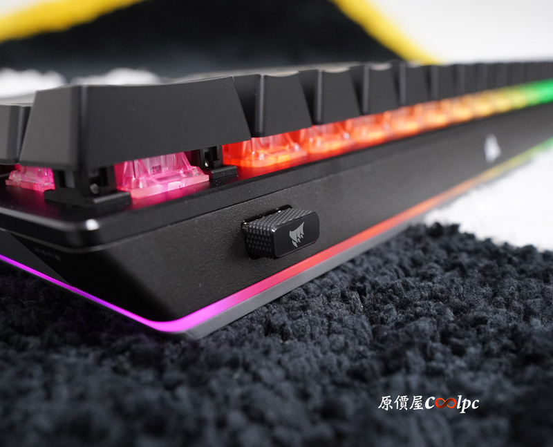 coolpc-corsair-k70-pro-mini-11