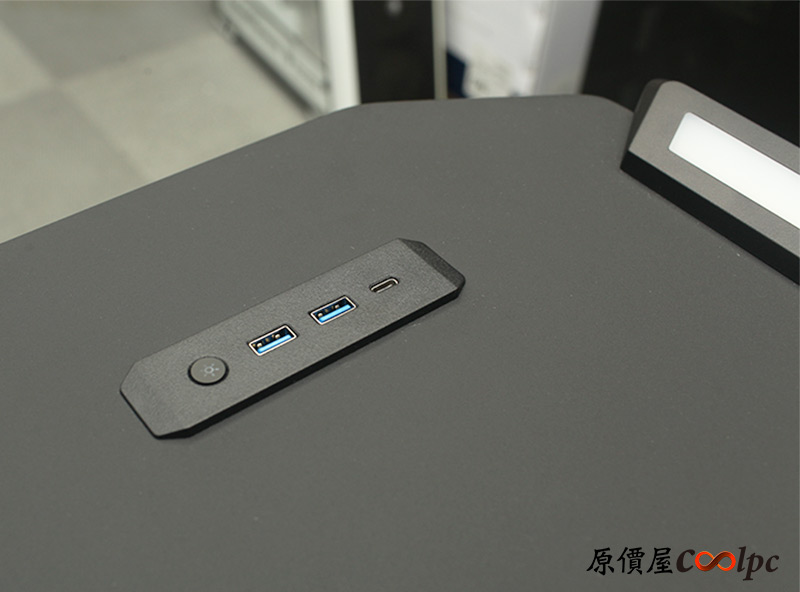 coolpc-cougar-deimus-9