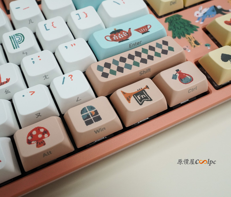coolpc-ducky-one2-dimanche-24