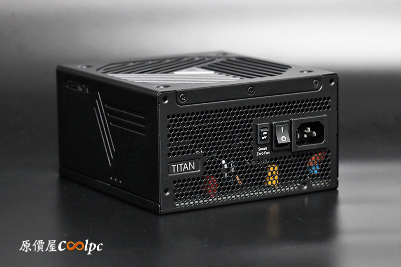 coolpc-montech-titangold10001200-7