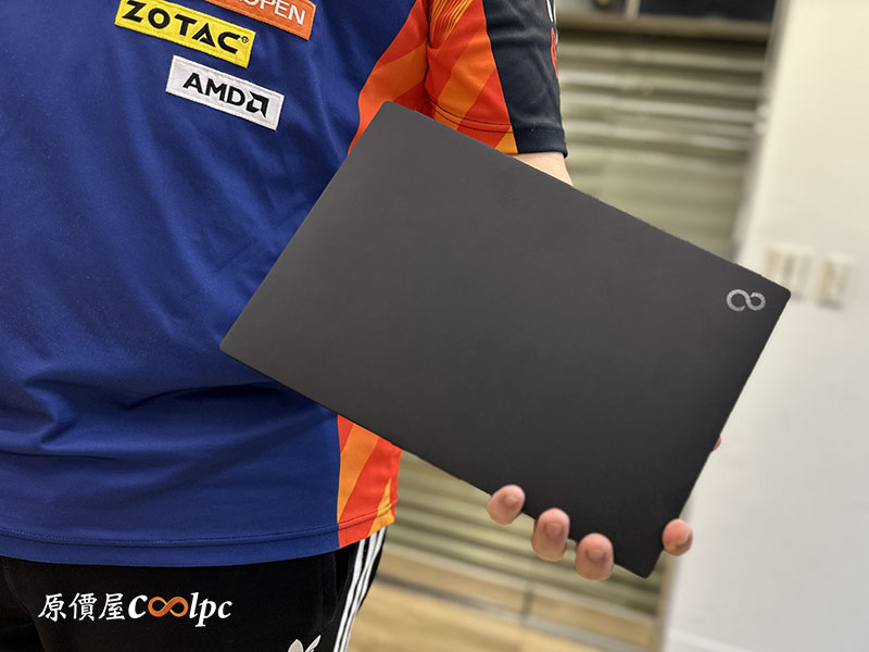 coolpc-fujitsu-fpc02679lk-0