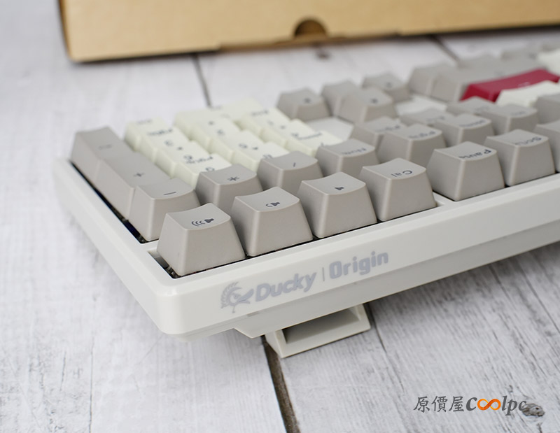 coolpc-ducky-origin-24