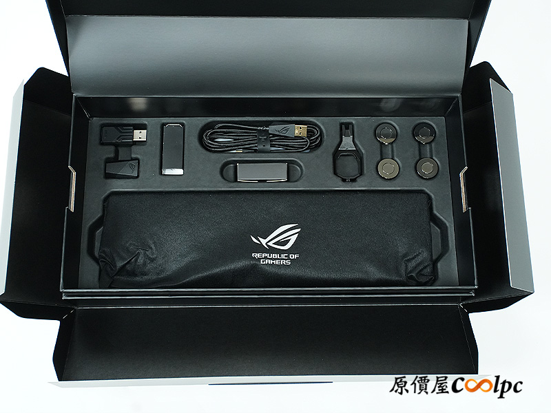 coolpc-rog-azoth-extreme-09