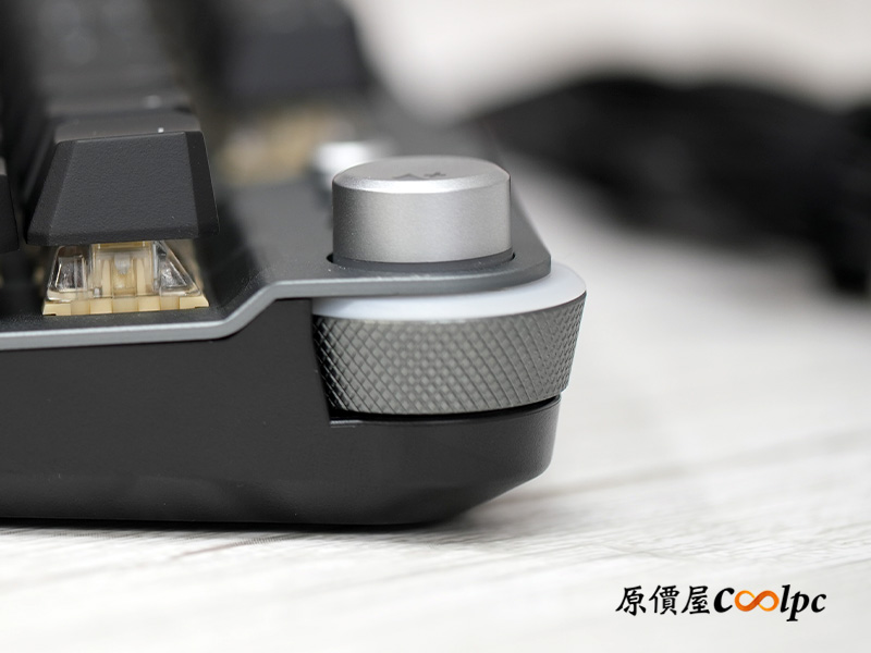 coolpc-strike-600-silent-tc-09