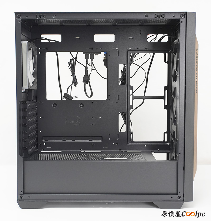 coolpc-superflower-m706-17